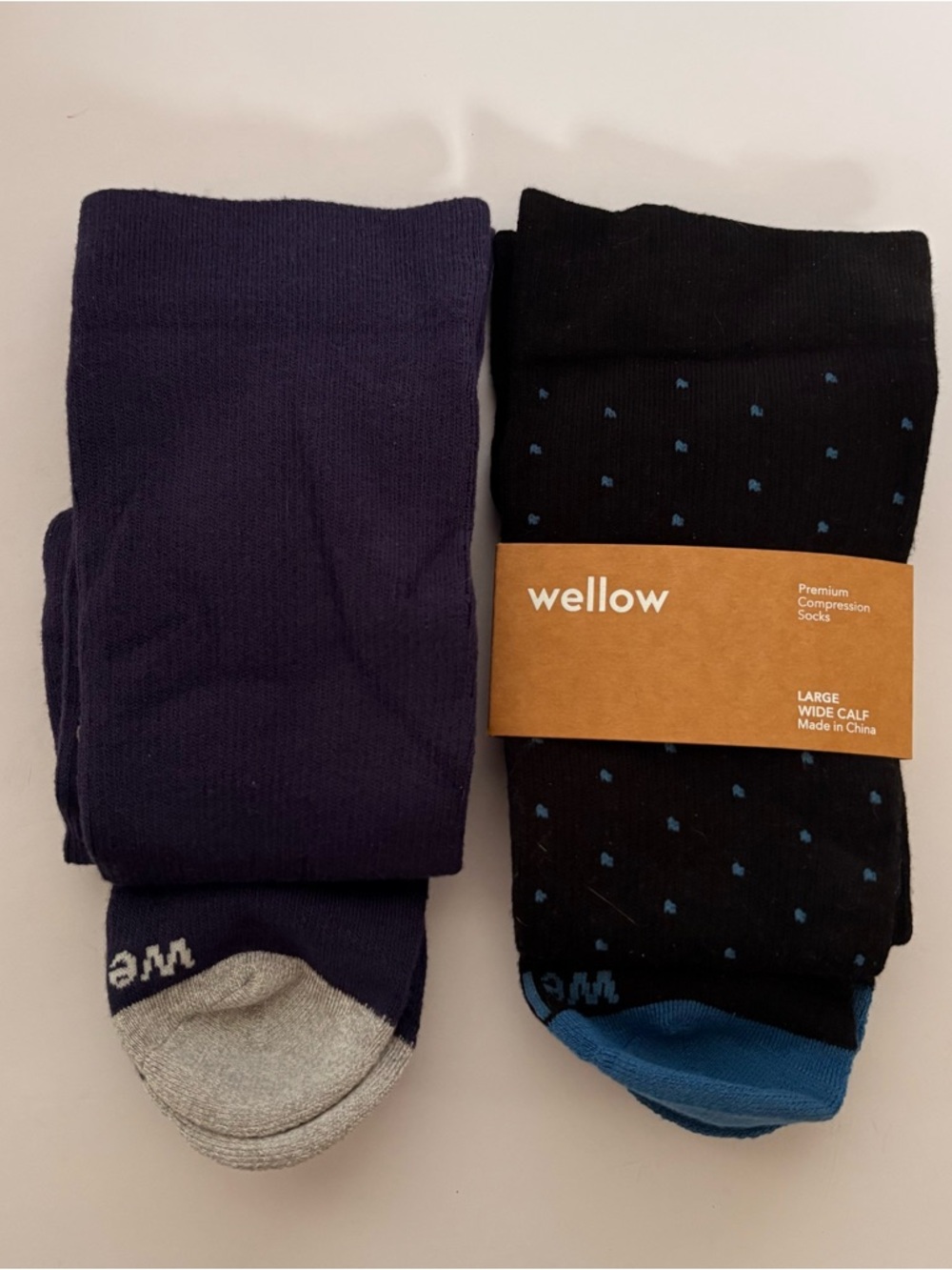 Lot Of 2 Wellow Premium Compression Socks L Wide Calf Black Cobalt Eclipse Dot